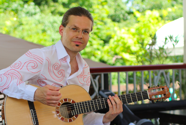 T%20Portait15%20klein